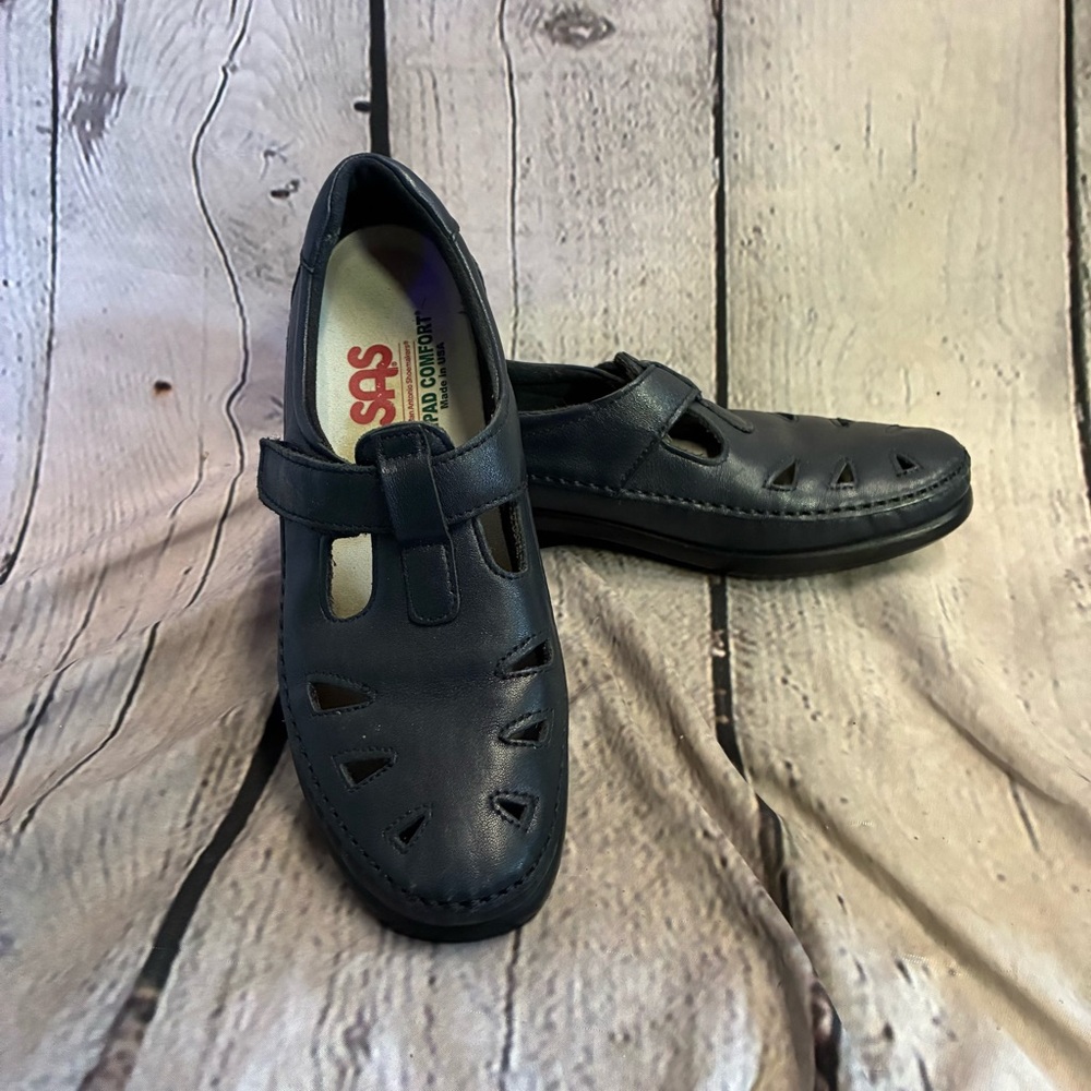 SAS Gorpcore Granola Chic Navy Blue Hook & Loop Mary Jane Comfort Loafers Sz 7.5